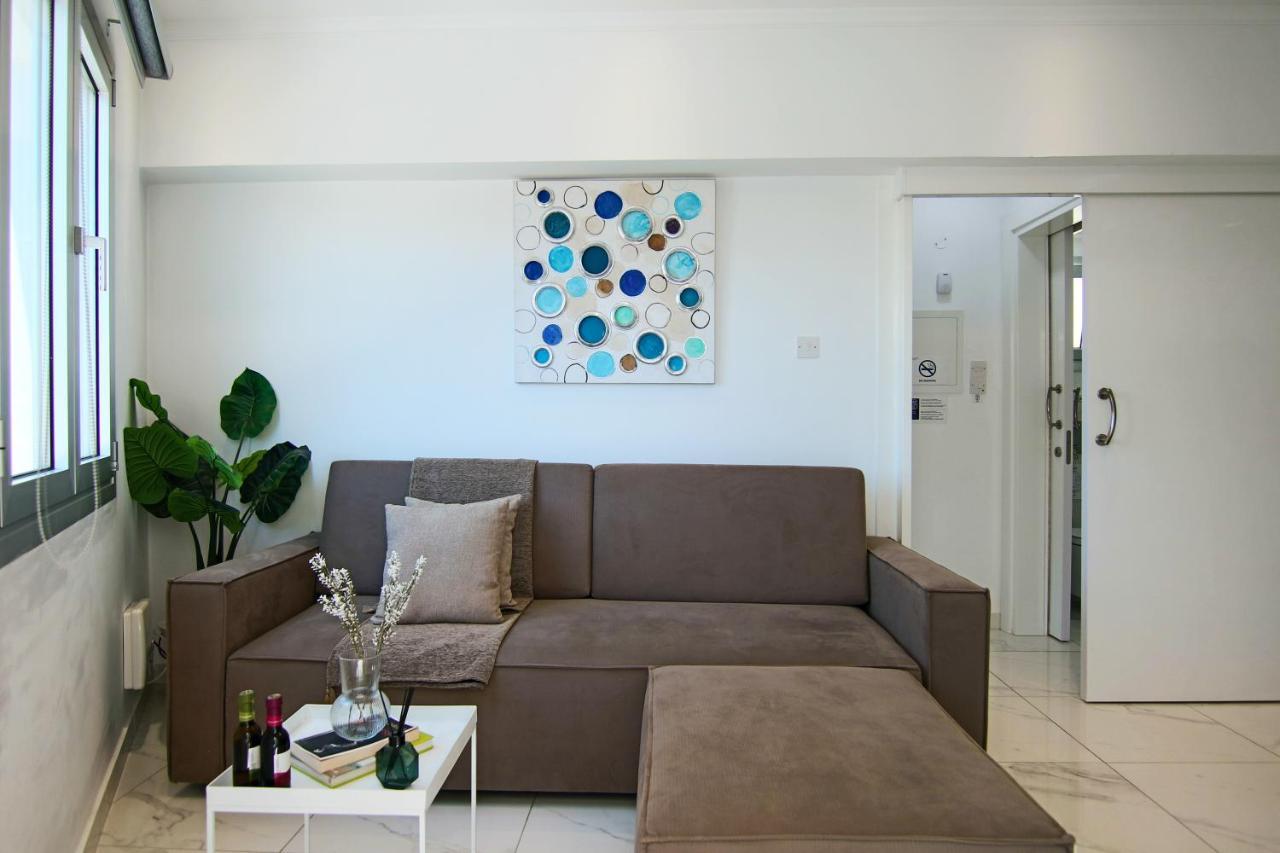 Phaedrus Living: Seaside Luxury Flat Lighthouse 66 Apartment Paphos Exterior photo